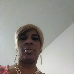 Meet your Posher, Dianne